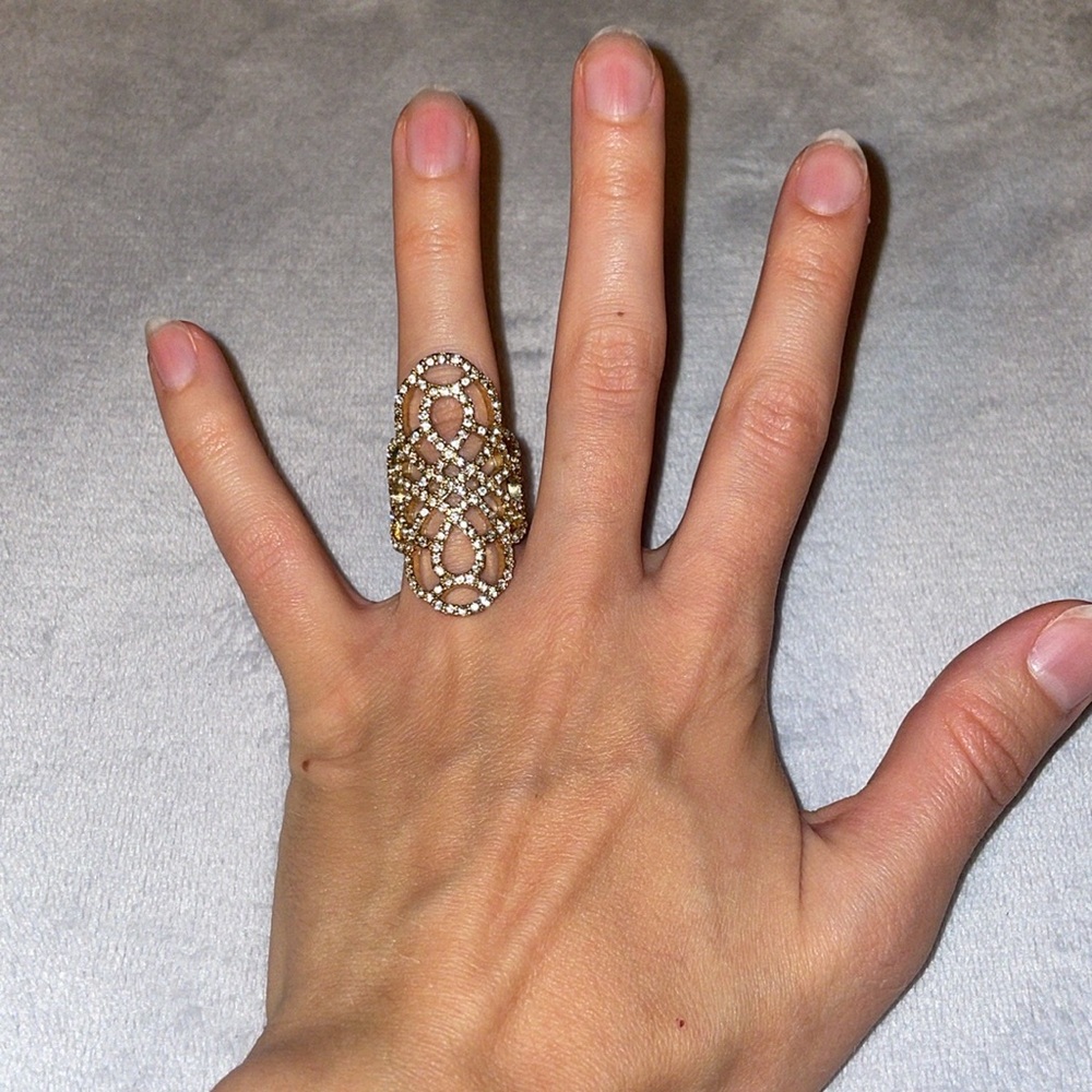 Ring - Picture 3 of 4